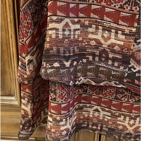 BCBGeneration Invert-Pleat Tribal Tank Top
Size M - Picture 5 of 6